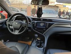 تۆیۆتا کامری